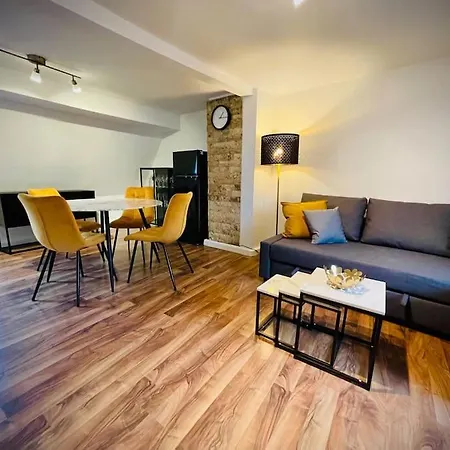 Apartment Rheingold